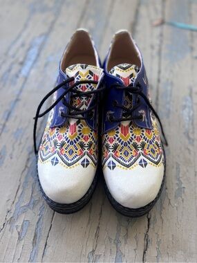 Patterned Lace-Up Oxfords in White, Blue, Yellow, Red